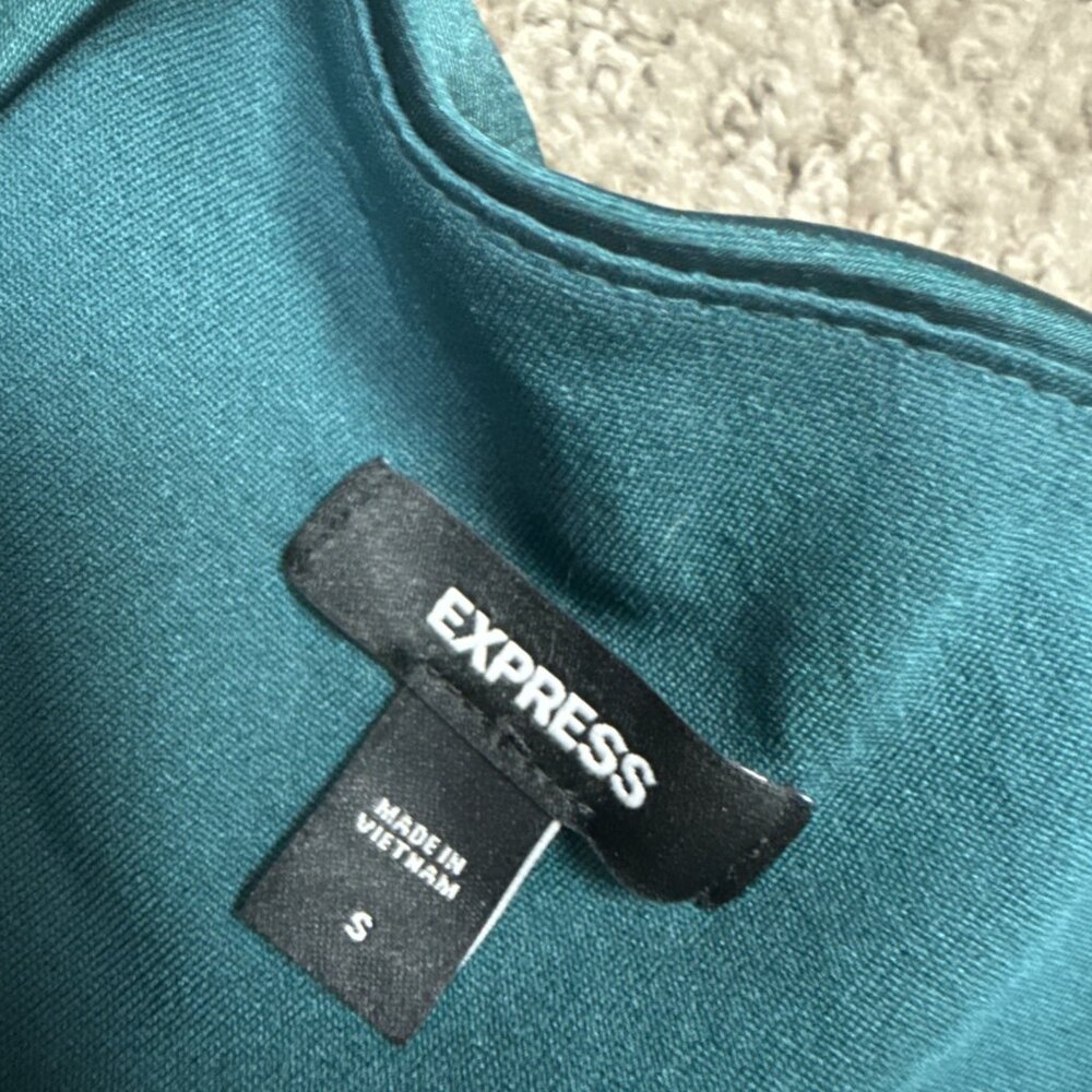 Express Dress Green Sleeveless Women’s Size Medium - Picture 8 of 11